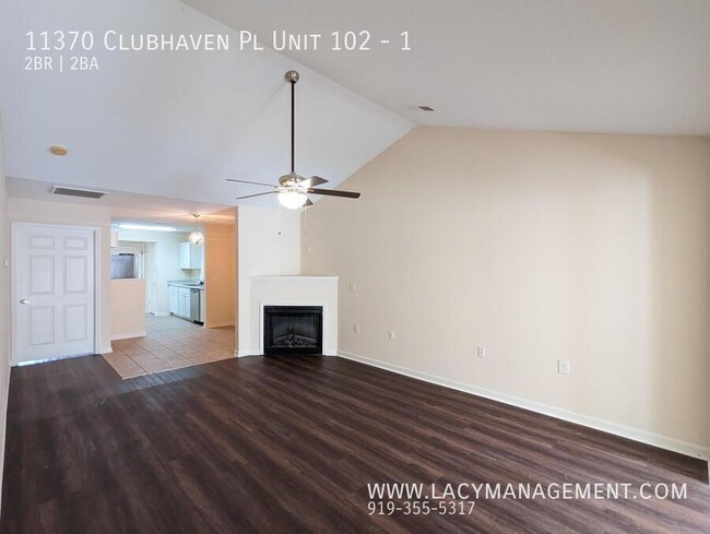 Building Photo - 11370 Clubhaven Pl