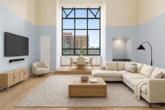 Building Photo - 689 Marin Blvd