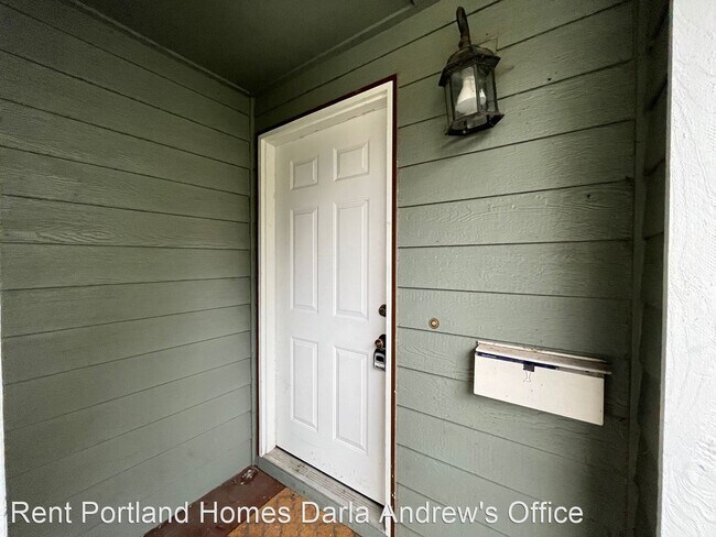 Foto del edificio - 3 br, 2 bath House - 5614 NE 34th Avenue