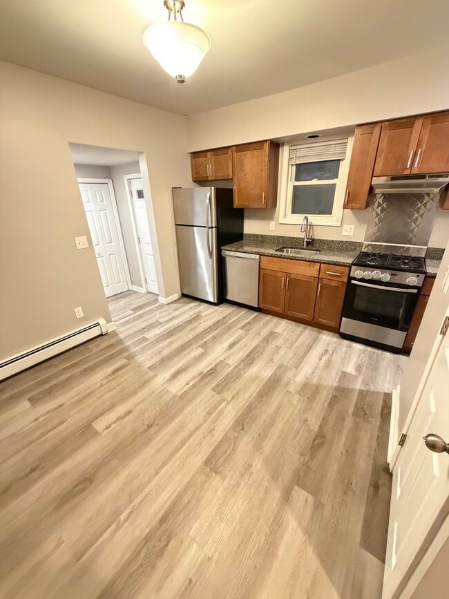 Foto del edificio - 406 N Broadway