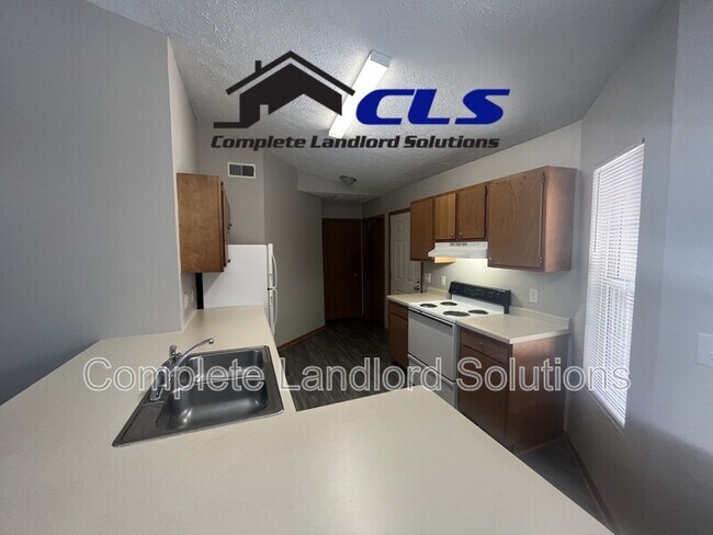 Foto del edificio - 558 College Ave