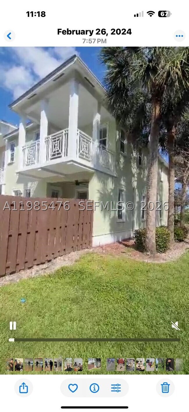 Building Photo - 7414 NW 107th Pl