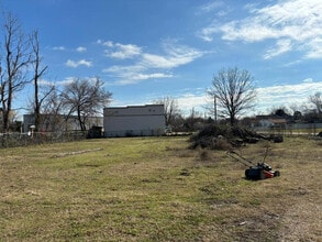 Building Photo - 3702 Alsbury St