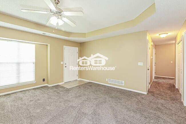 Foto del edificio - 3 Bedroom / 2 Bathroom Ranch Home in Raymore!
