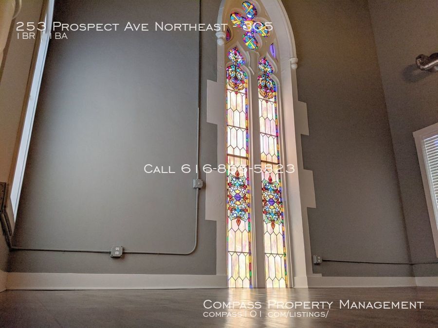 Primary Photo - 253 Prospect Ave NE