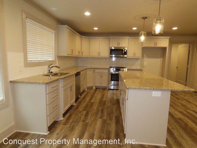 Building Photo - 4 br, 2 bath House - 609 Top Hill Dr