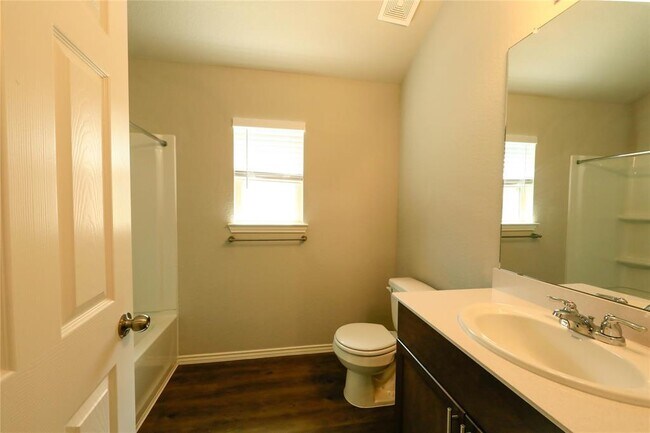 Building Photo - 21026 Wenze Ln