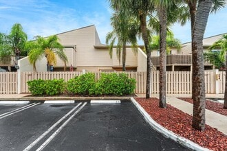 Building Photo - 612 Executive Center Dr