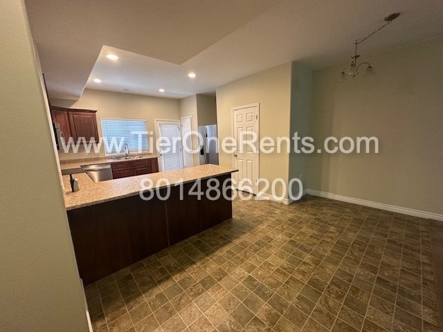 Foto del edificio - for a limited time, this property offers no deposit option for prequalified applicants!
