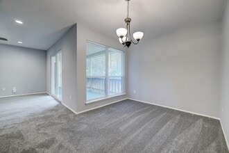 Building Photo - 5005 Georgi Ln