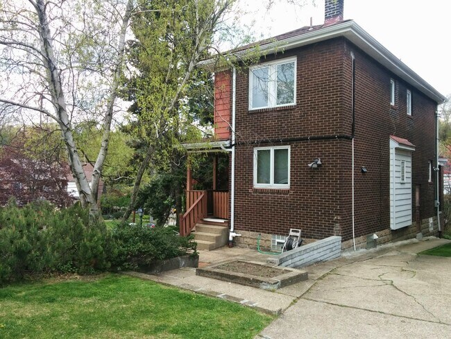 Back - 5504 Phillips Ave