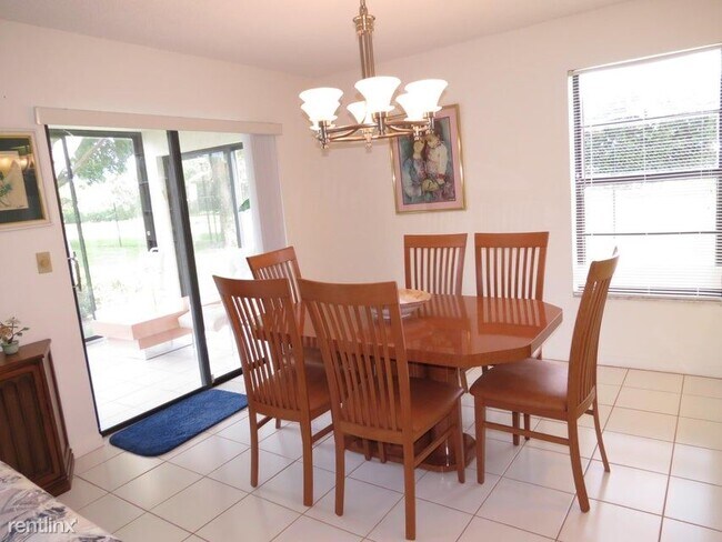 Building Photo - 3 br, 2 bath House - 5920 S End Lake Dr Ap...