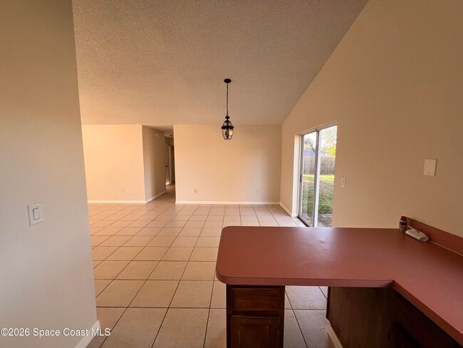 Building Photo - 1163 Beacon St NW