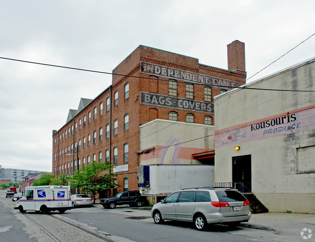 Building Photo - Indecco Apartments