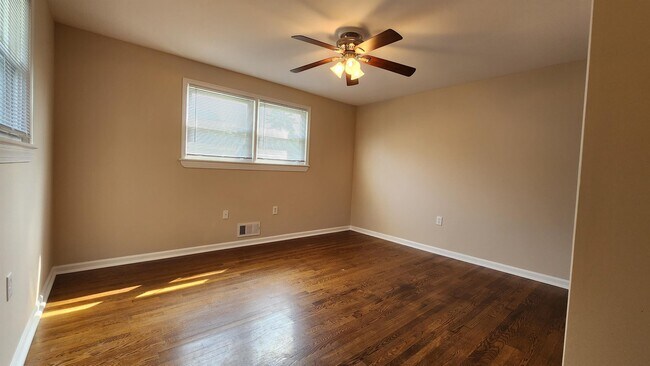 Building Photo - 9238 Limestone Pl