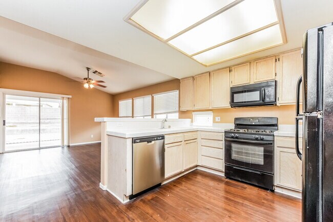 Foto del edificio - 5116 Brookmere Dr