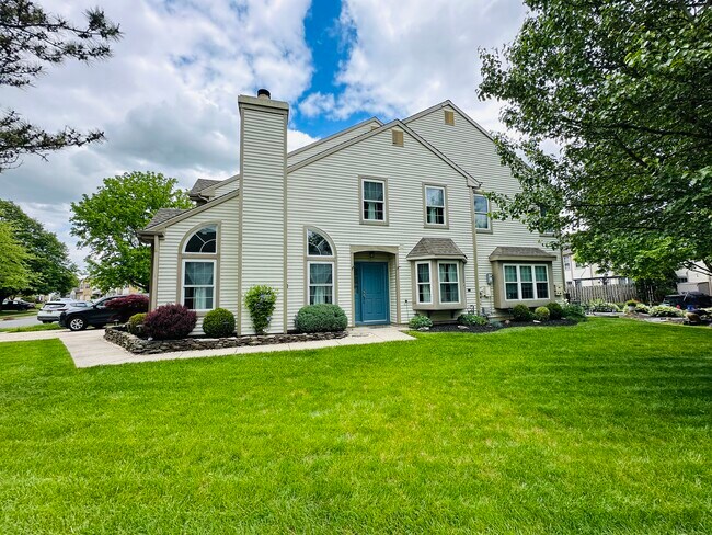 Building Photo - 32 Alderton Ln