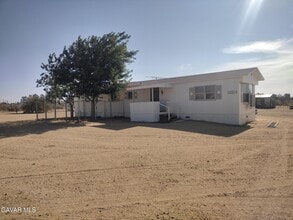 Building Photo - 9066 60