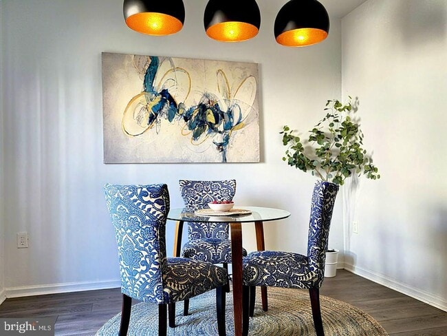 Foto del edificio - 2484 Revere Ct
