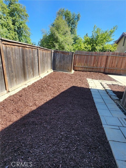 Foto del edificio - 2751 Eagle Creek Pl