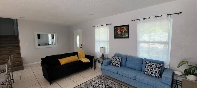 Foto del edificio - 7610 W Henry Ave