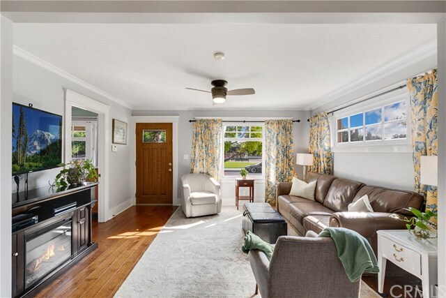 Foto del edificio - 129 S Atchison St