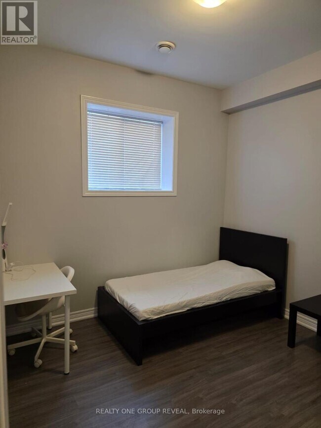 Building Photo - 66C BATTLE STREET