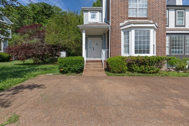Foto del edificio - 5721 Brentwood Meadows Cir