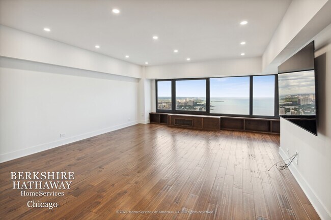 Foto del edificio - 175 E Delaware Place