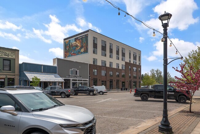 Foto del edificio - Sawmill Lofts