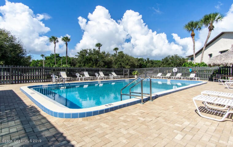 Foto principal - 5807 N Atlantic Ave
