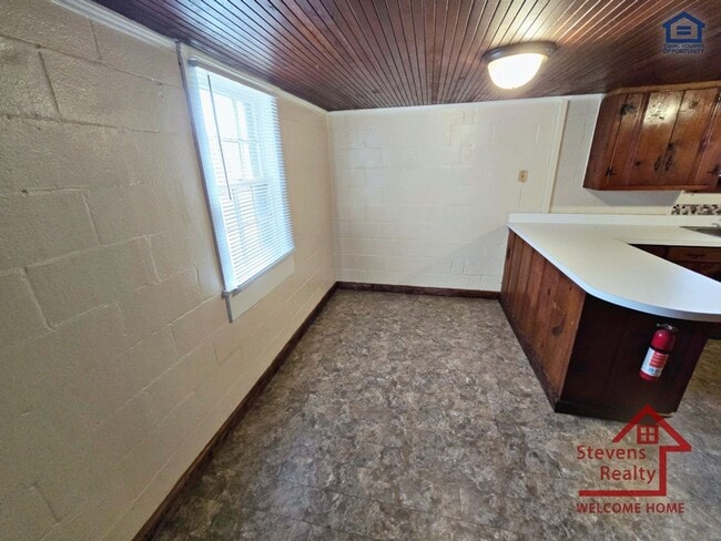 Foto del edificio - 1364 Crescent Dr