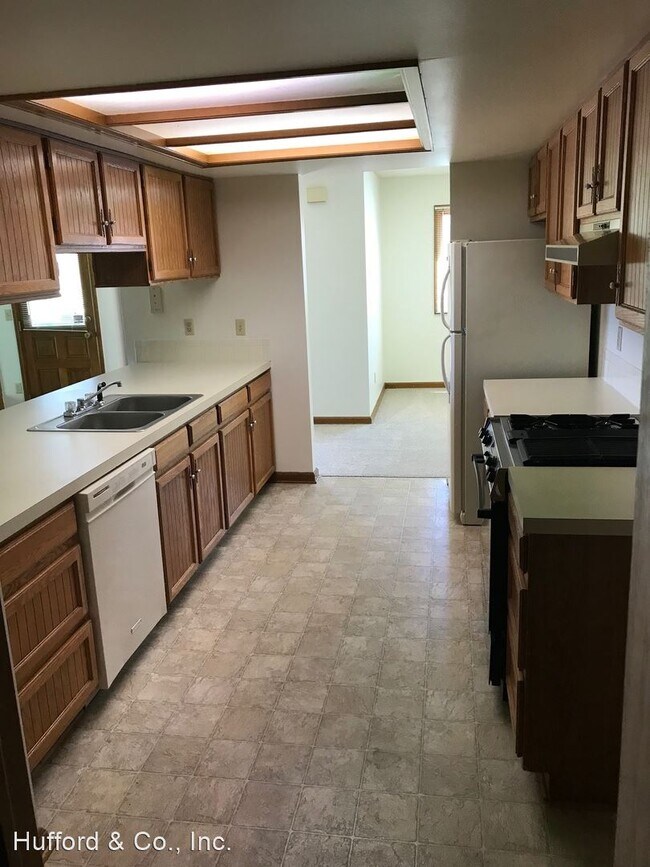 Building Photo - 1 br, 1 bath House - 2237 East 129th Avenue