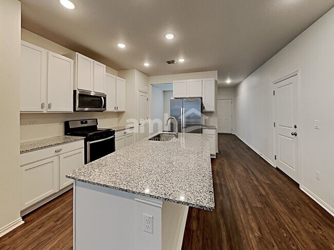 Foto del edificio - 2725 Brogan Crk