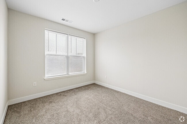 C40K-H - 3BR, 2BA - 1,307SF - Primary Bedroom - Attain at Chic's Beach