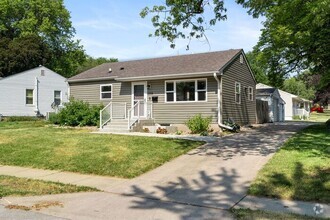 Building Photo - 1338 Carroll St