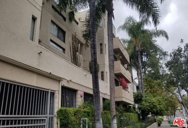 Foto del edificio - 435 S Virgil Ave