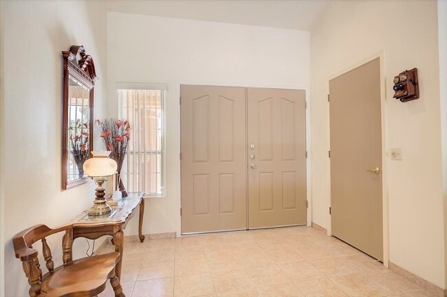 Building Photo - 3013 Sungold Dr