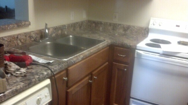 Foto del edificio - 12300 Apache Ave