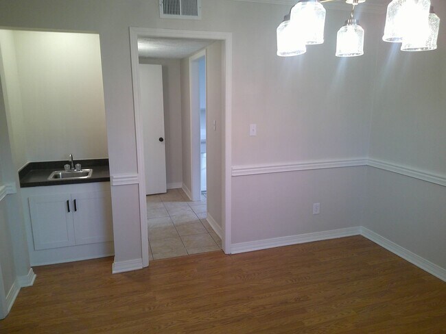 Building Photo - 820 Sussex Place Unit B Ridgeland, MS 39157