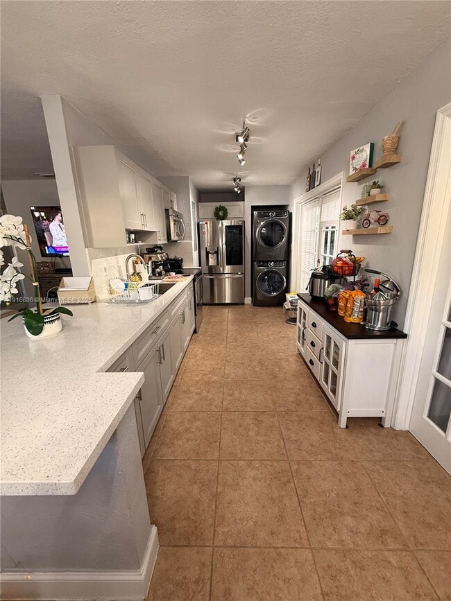 Foto del edificio - 11007 SW 3rd St