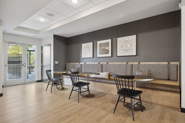 Building Photo - Wicklowe Apartments