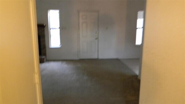 Building Photo - 11107 Golden Triangle Cir
