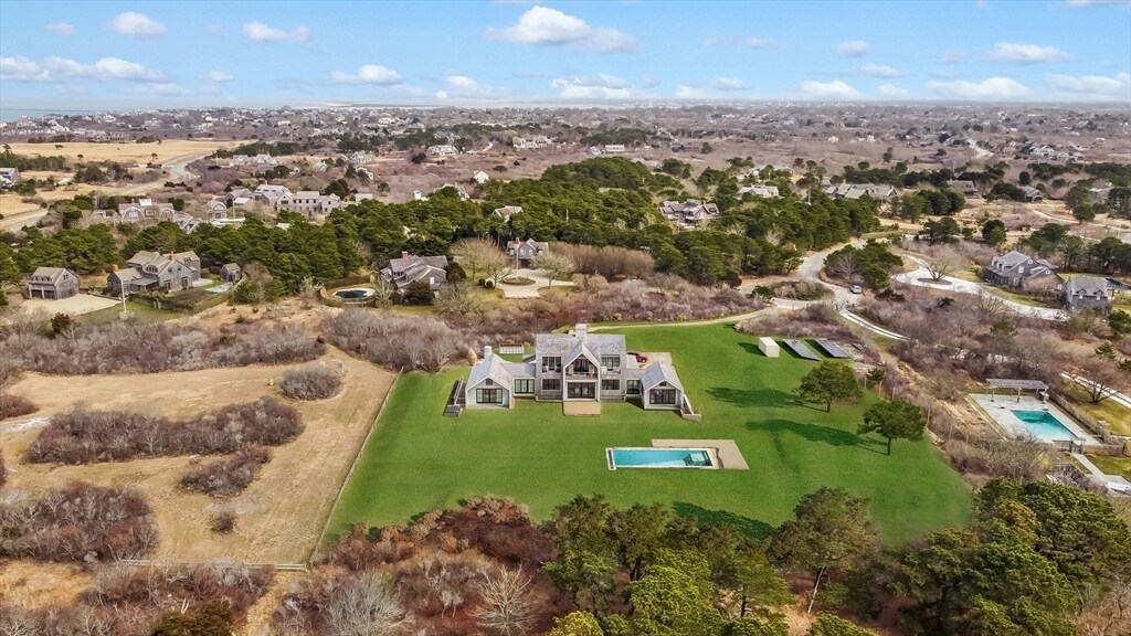 10 Maxey Pond Rd, Nantucket, MA 02554 House Rental in Nantucket, MA