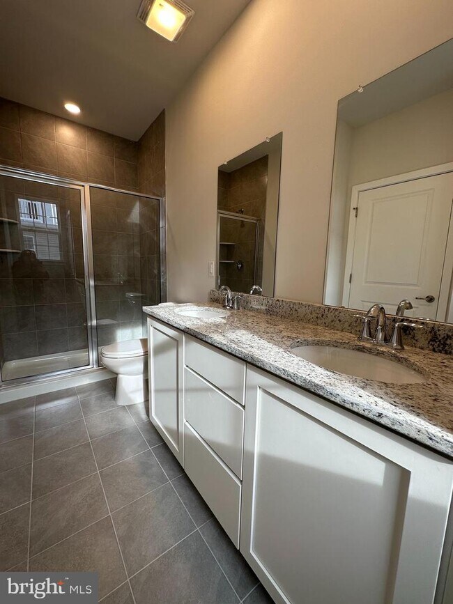 102 B King St, Andalusia, PA 19020 Townhome Rentals in Andalusia PA