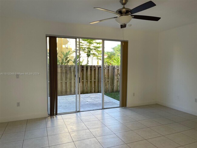Building Photo - 11413 SW 137th Passage