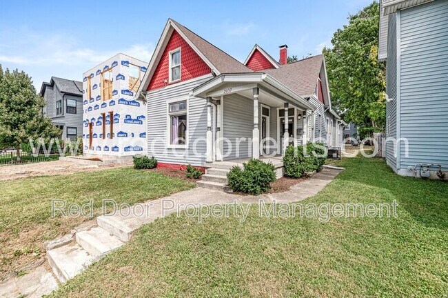 Building Photo - 2037 Bellefontaine St