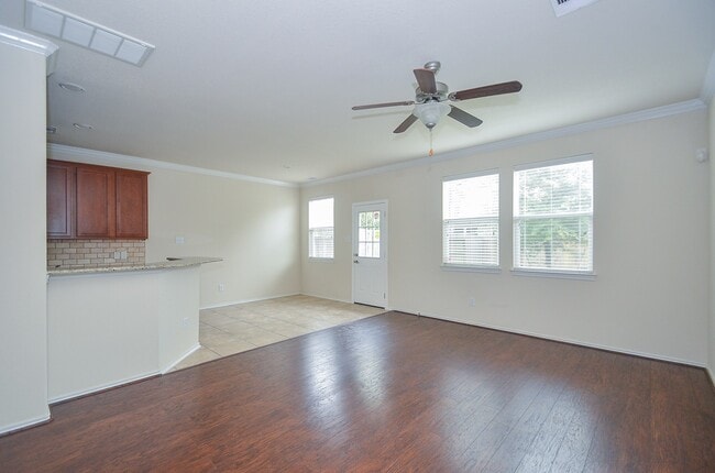 Foto del edificio - 24542 Folkstone Cir