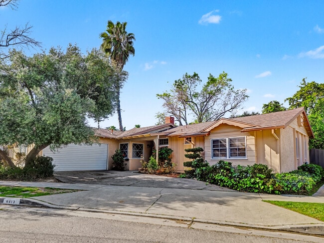 Building Photo - 4413 Canoga Dr