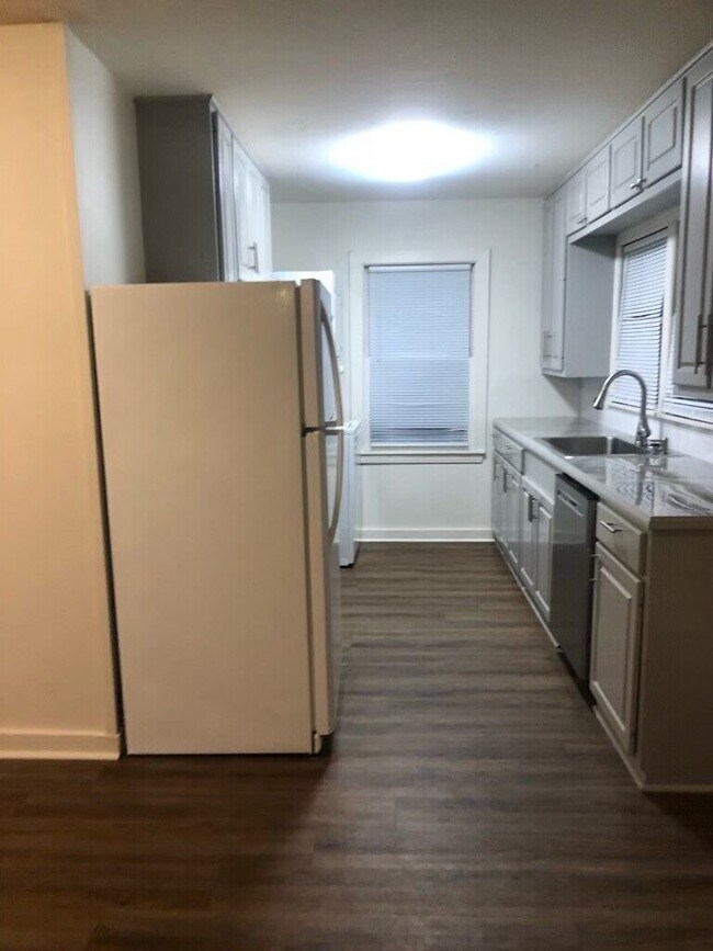 Foto del edificio - 1415 2nd St